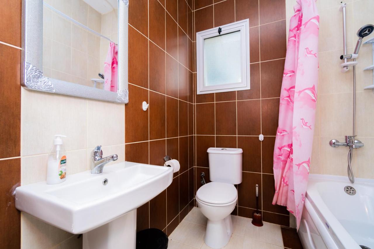 Amazing Two-Bedroom Apartment In Residence Lukomorye D1 With Private Garden Karavas  Dış mekan fotoğraf